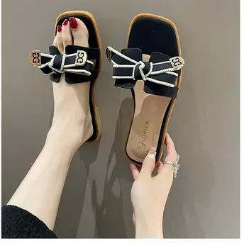 בחוץ נעלי בית נעלי נשים קוריאני גרסה קשת נעלי מעצבי נשים סנדלים בקיץ הראש מרובע נעלי נשים